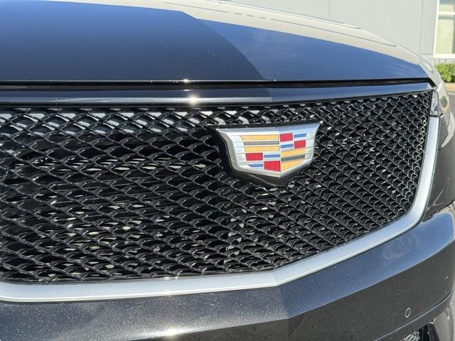 used 2023 Cadillac XT6 car, priced at $41,888