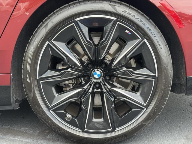 used 2023 BMW i7 car, priced at $72,995