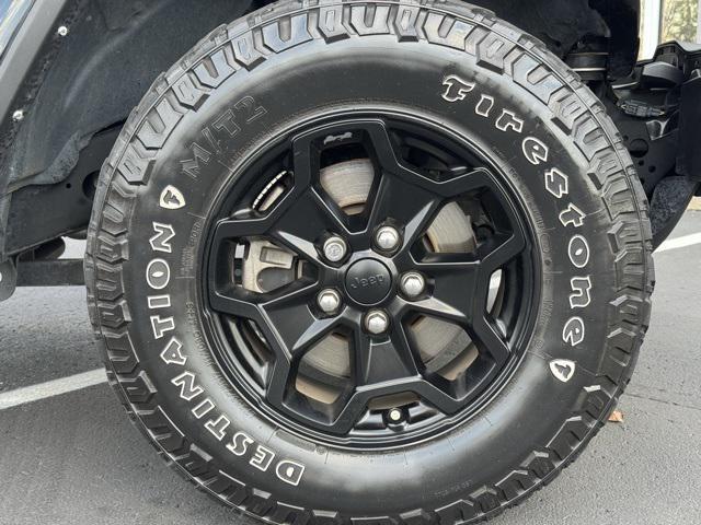 used 2021 Jeep Gladiator car, priced at $31,443