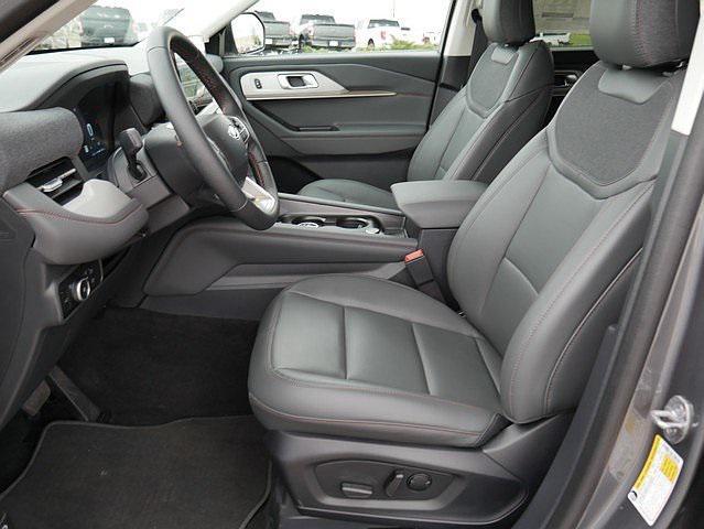 new 2025 Ford Explorer car, priced at $46,027