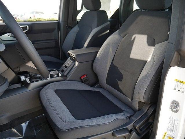 new 2025 Ford Bronco car, priced at $44,577