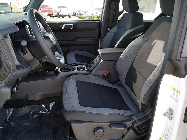 new 2025 Ford Bronco car, priced at $44,577