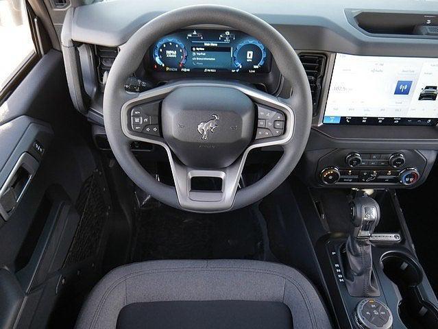 new 2025 Ford Bronco car, priced at $44,577