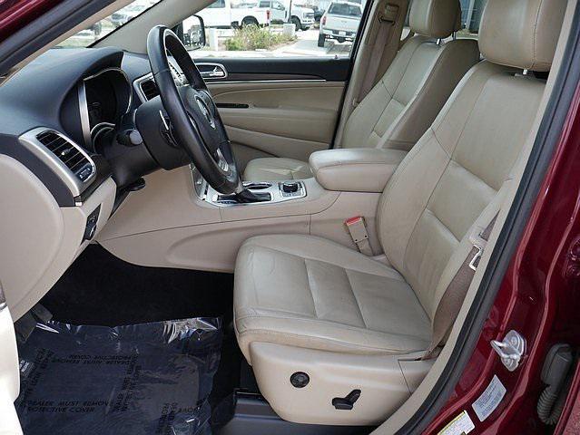 used 2017 Jeep Grand Cherokee car, priced at $16,788