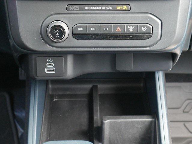 new 2025 Ford Maverick car, priced at $27,957