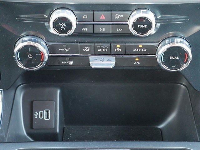 new 2025 Ford F-150 car, priced at $52,600