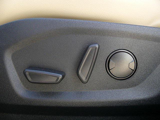 used 2021 Ford Edge car, priced at $25,999