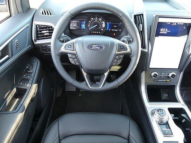 new 2024 Ford Edge car, priced at $39,005