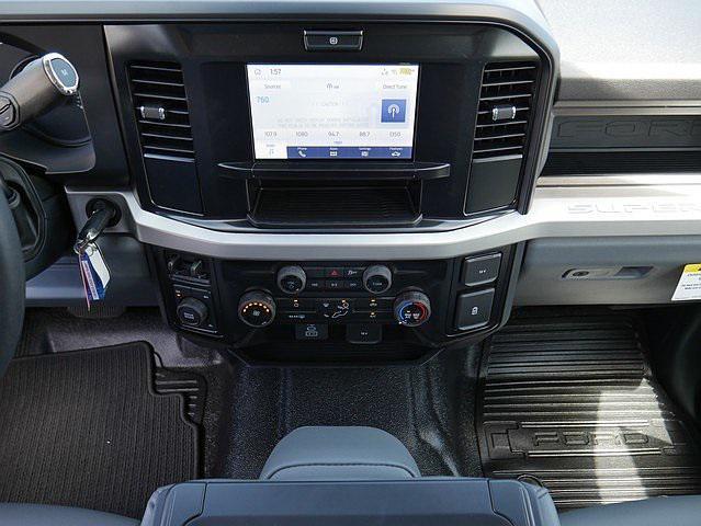 new 2025 Ford F-350 car, priced at $72,038