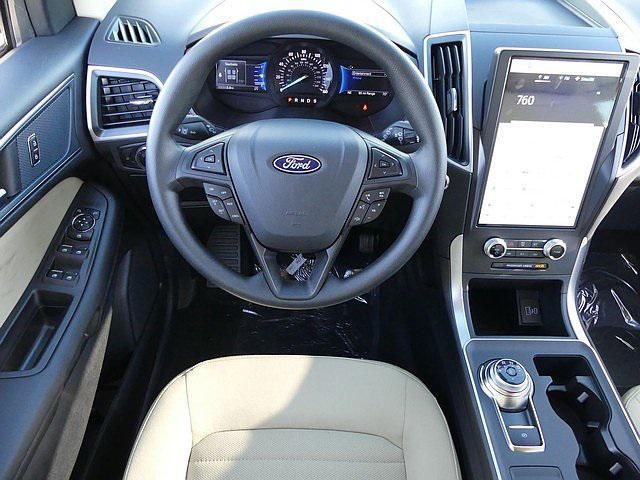 new 2024 Ford Edge car, priced at $36,537