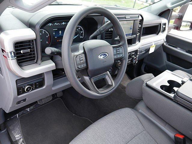 new 2025 Ford F-250 car, priced at $63,870