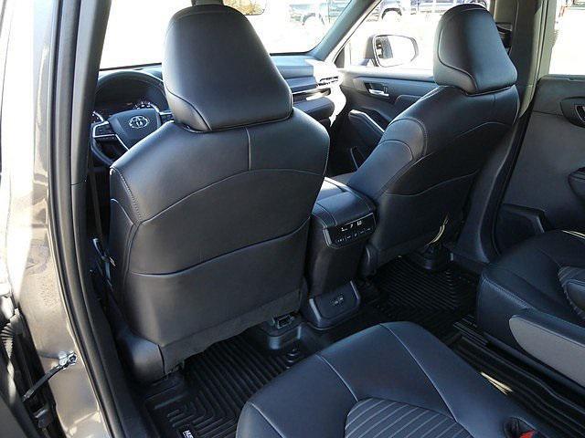 used 2024 Toyota Highlander car, priced at $44,888