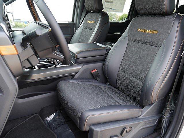 new 2025 Ford F-150 car, priced at $62,201