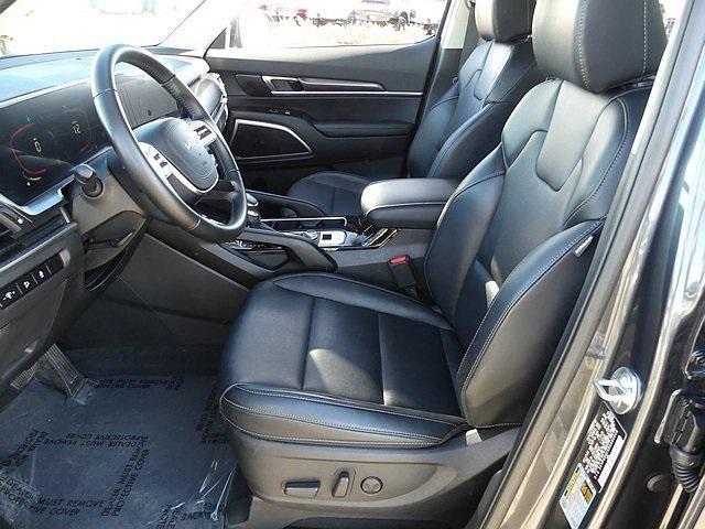 used 2024 Kia Telluride car, priced at $38,188