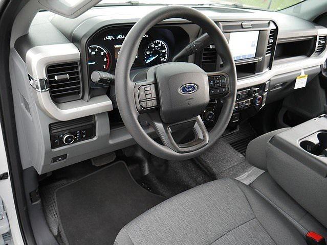 new 2025 Ford F-250 car, priced at $53,900