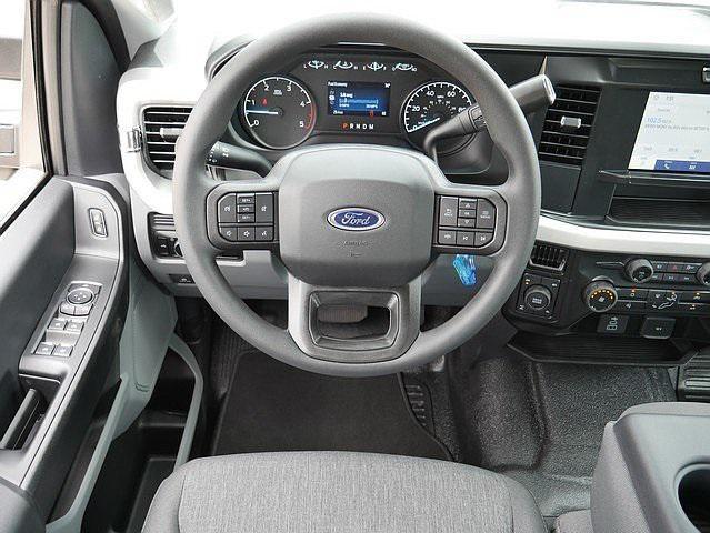 new 2025 Ford F-250 car, priced at $65,081