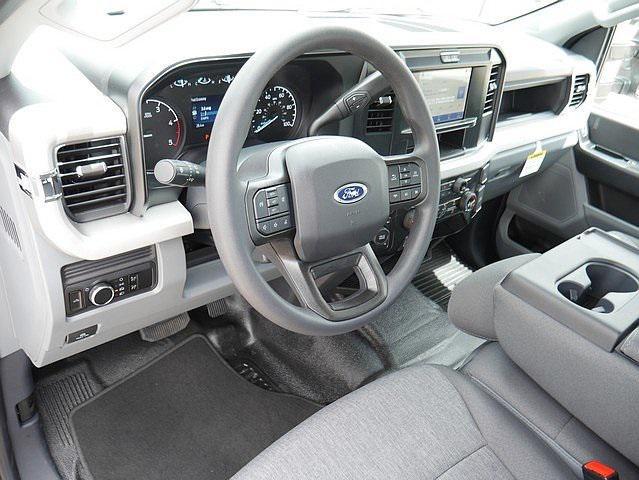 new 2025 Ford F-250 car, priced at $65,081