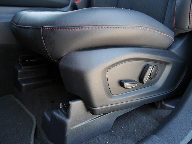 new 2025 Ford Explorer car, priced at $53,627