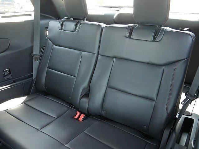new 2025 Ford Explorer car, priced at $53,627