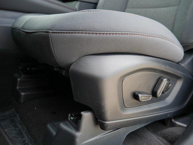 new 2025 Ford Explorer car, priced at $40,949