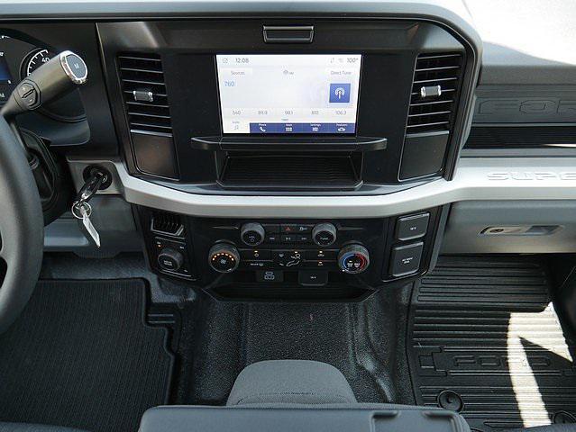 new 2025 Ford F-250 car, priced at $52,495