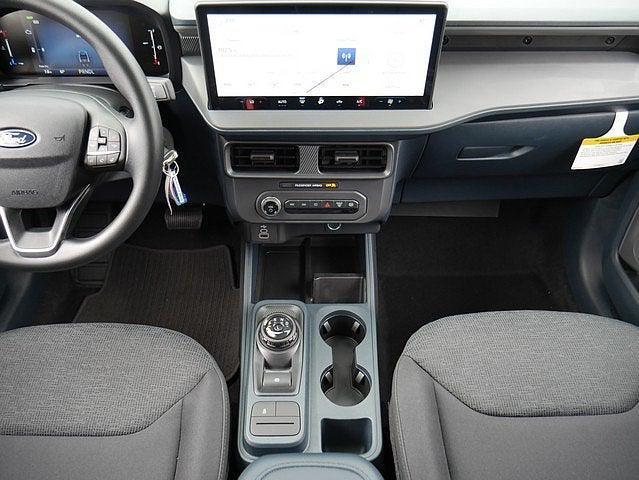 new 2025 Ford Maverick car, priced at $32,035