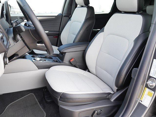 new 2025 Ford Escape car, priced at $33,672