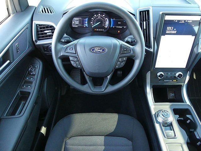 new 2024 Ford Edge car, priced at $36,072