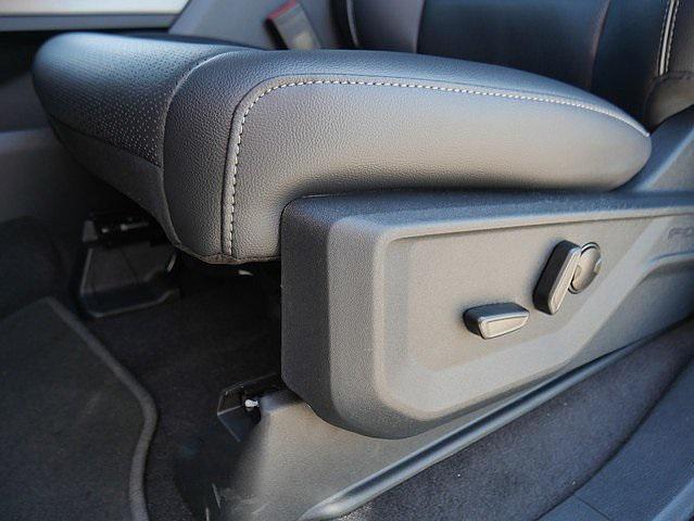 new 2025 Ford F-150 car, priced at $60,804