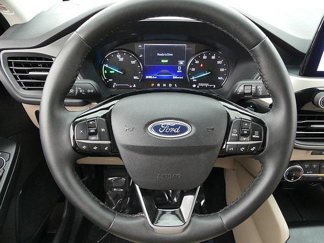 used 2022 Ford Escape car, priced at $25,588