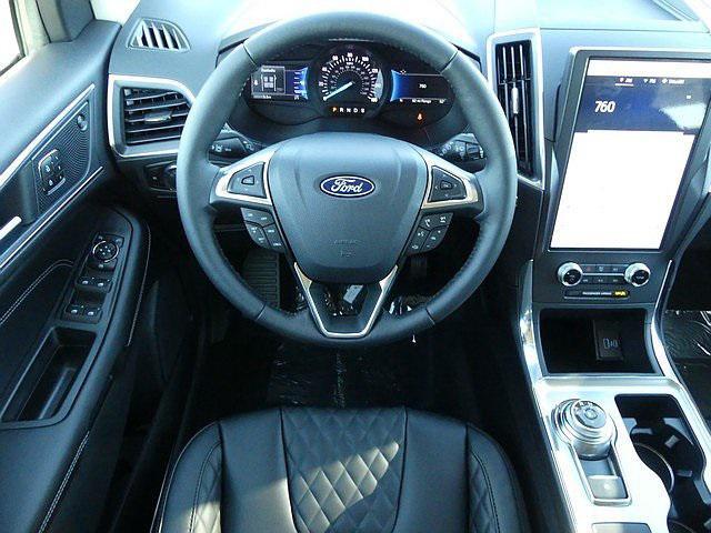 new 2024 Ford Edge car, priced at $41,097