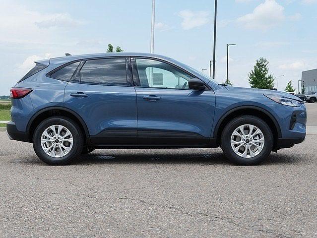 new 2025 Ford Escape car, priced at $28,452