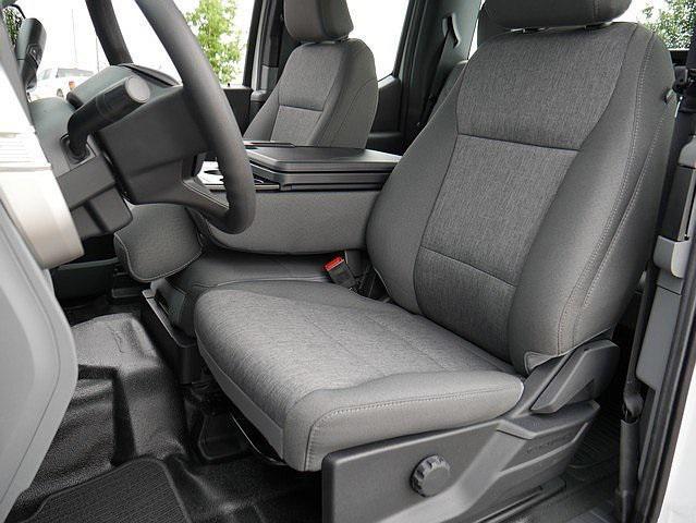new 2025 Ford F-250 car, priced at $53,833