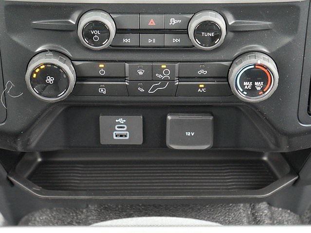 new 2025 Ford F-250 car, priced at $53,833