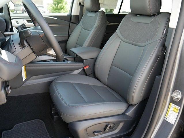 new 2025 Ford Explorer car, priced at $45,758