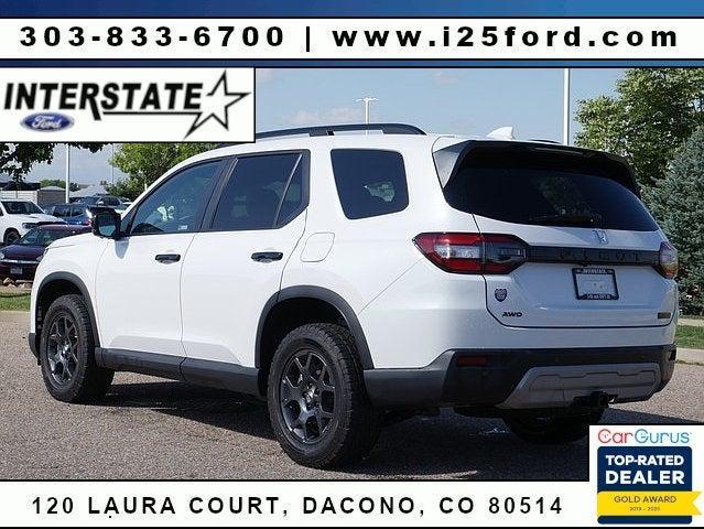 used 2025 Honda Pilot car, priced at $43,477