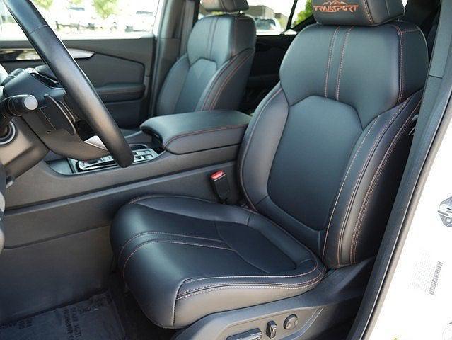 used 2025 Honda Pilot car, priced at $43,477