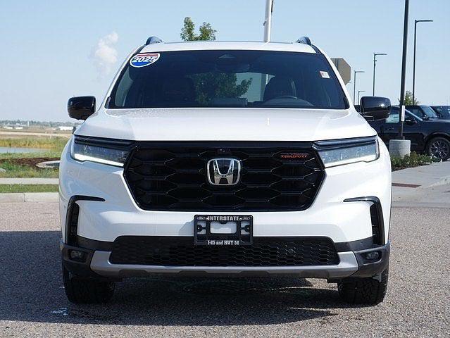 used 2025 Honda Pilot car, priced at $43,477