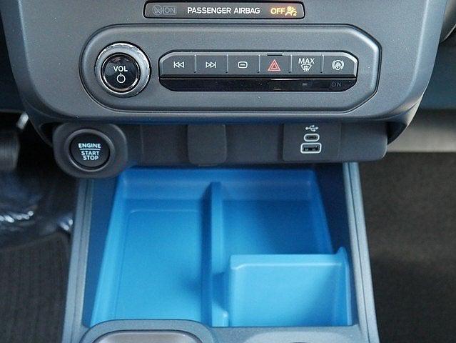 new 2025 Ford Maverick car, priced at $33,231
