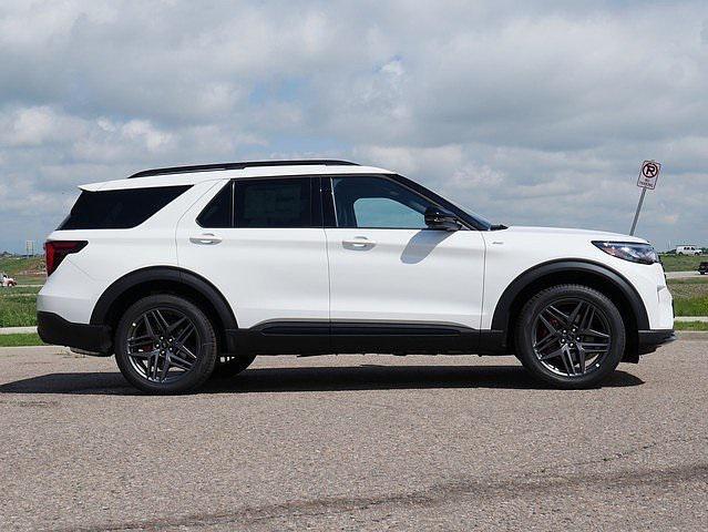 new 2025 Ford Explorer car, priced at $49,476