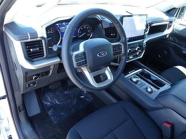 new 2023 Ford Expedition car, priced at $58,059