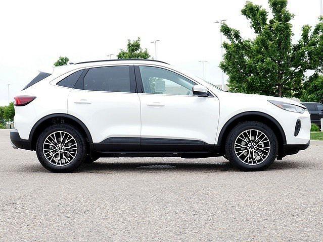 new 2025 Ford Escape PHEV car, priced at $34,125