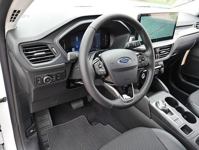 new 2025 Ford Escape PHEV car, priced at $34,125