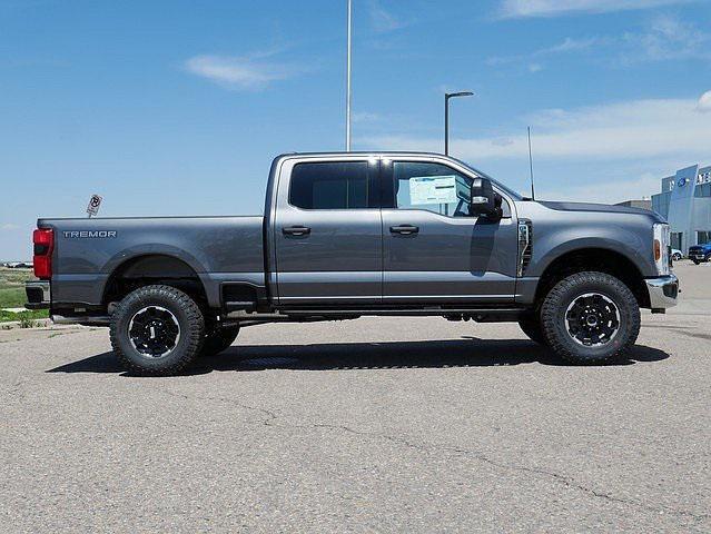 new 2025 Ford F-350 car, priced at $64,319