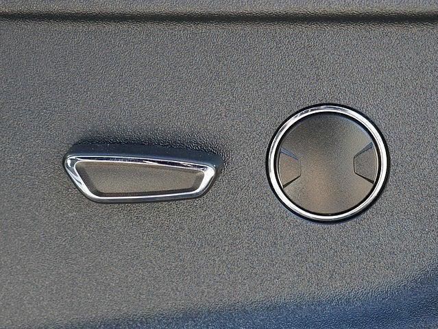 used 2021 Ford F-150 car, priced at $38,399