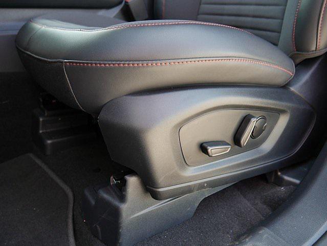 new 2025 Ford Explorer car, priced at $48,860