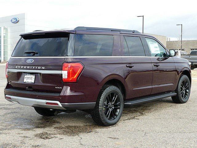 new 2024 Ford Expedition car, priced at $70,014