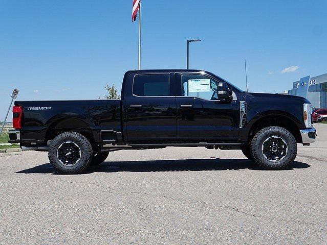 new 2025 Ford F-350 car, priced at $65,257