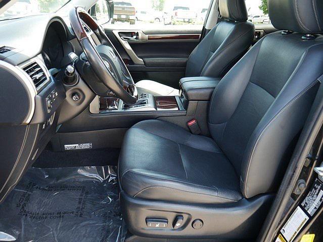 used 2019 Lexus GX 460 car, priced at $45,399