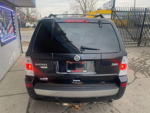 used 2011 Mercury Mariner car, priced at $3,900